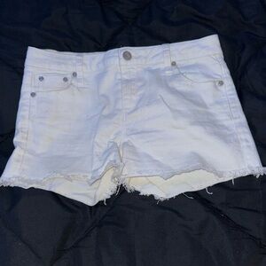 Tractr White Jean Shorts Distressed Cut-Off Hem